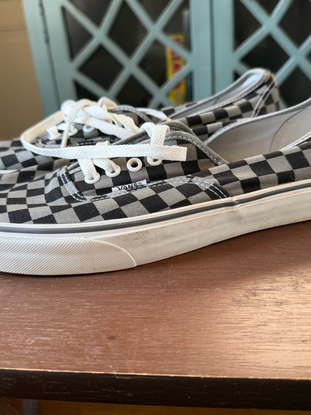 Vans Checkerboard Low-Top Sneakers - Black & White